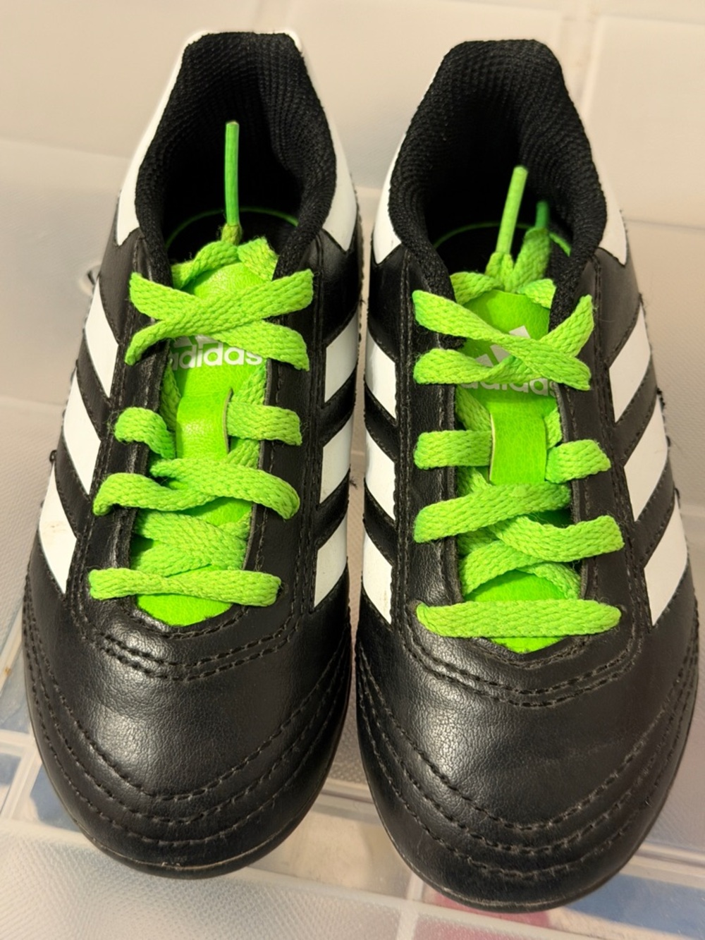 Adidas Black and White soccer Cleats with Neon Green Accents toddler 9.5K